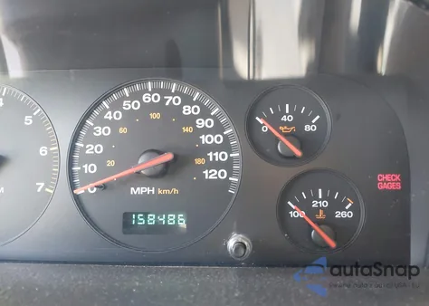 2001 Jeep Grand Cherokee Laredo from USA, damaged, VIN 1J4GW48S11C720055